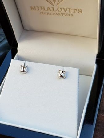 feherarany gyemant pici tulipanos fulbevalo